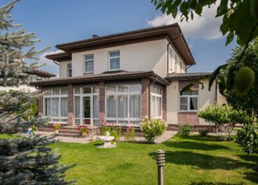 2-уровневый коттедж, 297.8 м2, 100&nbsp;000&nbsp;000 руб.
